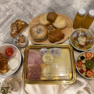 Brunch box deluxe
