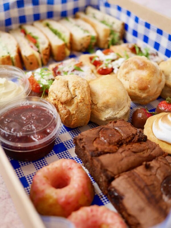 High Tea box