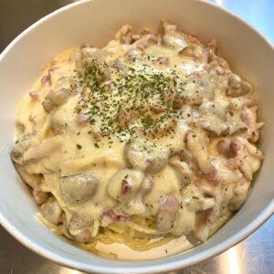 Pasta room champignon spek