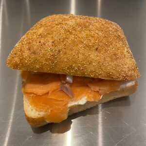 Broodje gerookte zalm